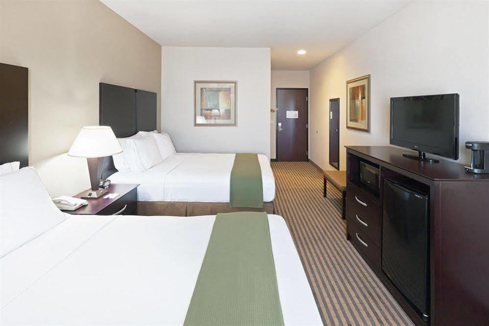 Express & By Ihg Hotel