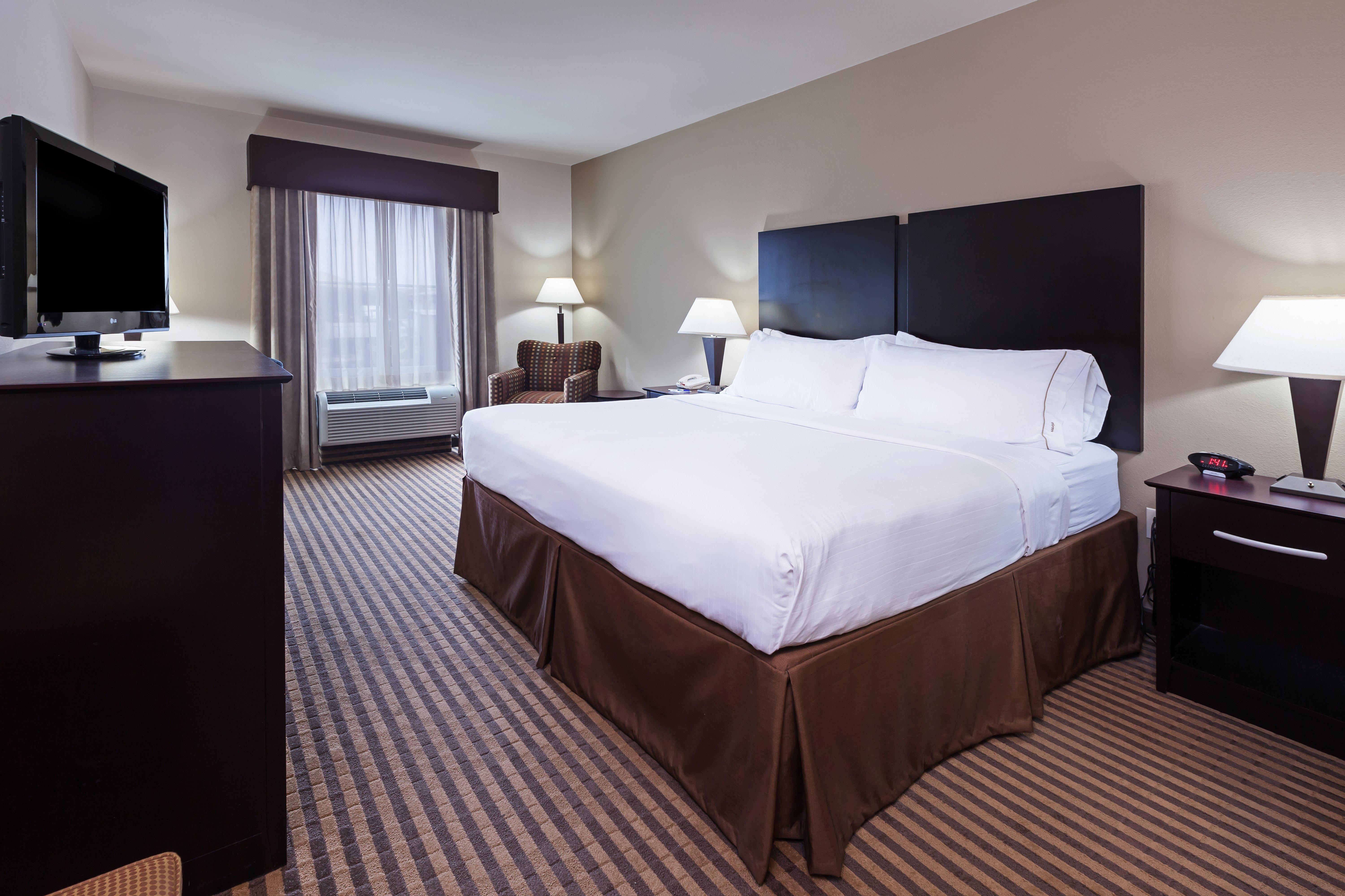 Express & By Ihg Brady