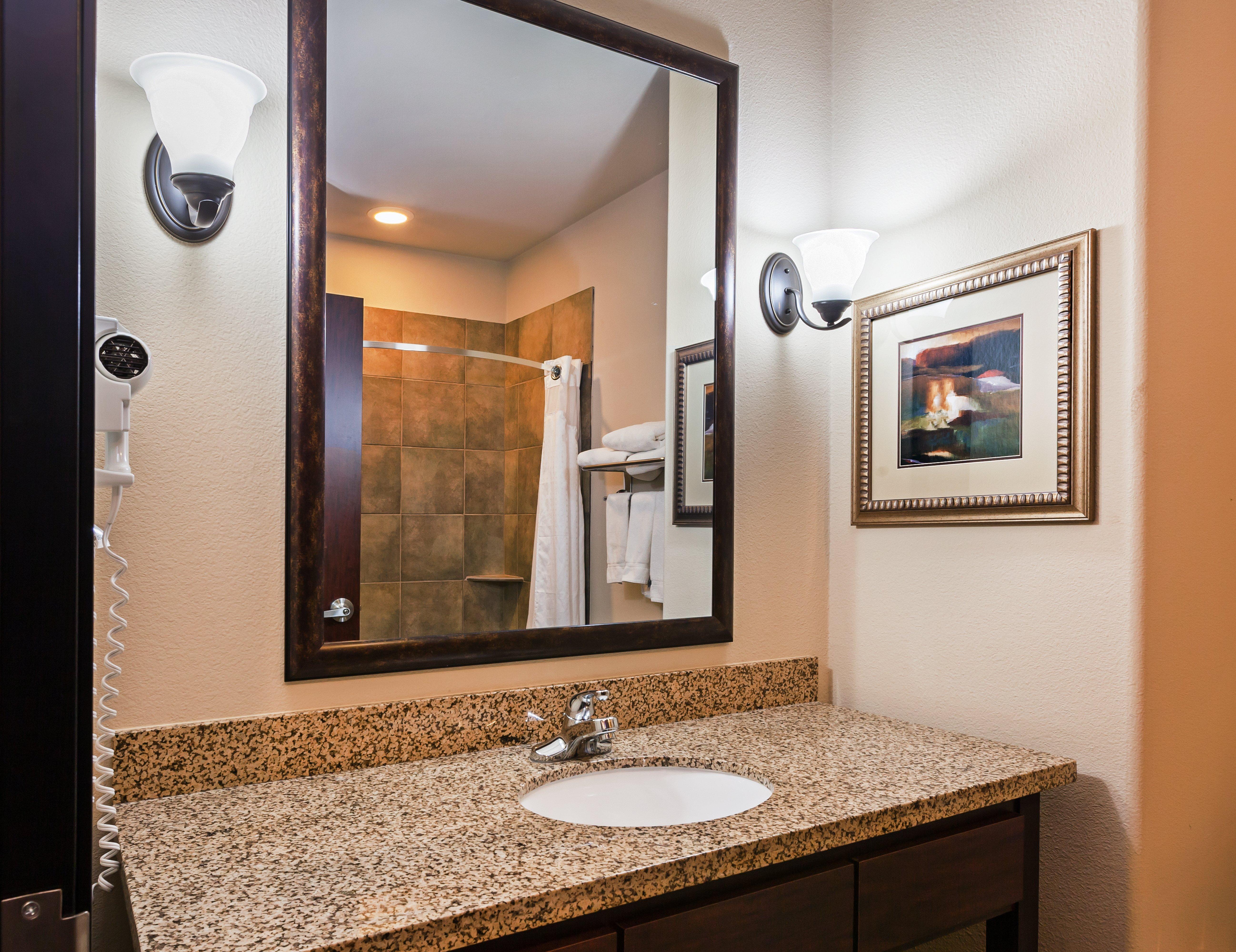Express & By Ihg Hotel Brady