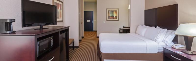 Express & By Ihg 2* Brady