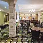Holiday Inn Express & Suites Brady By Ihg 